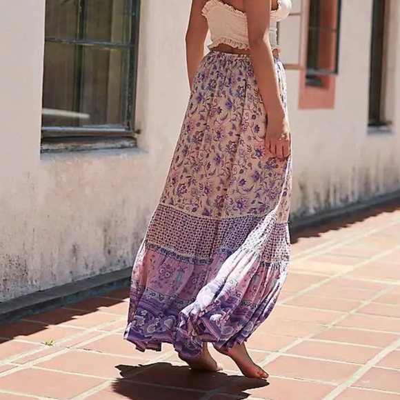 Boho Lilac Purple Floral Print Stretchy Waist Maxi Skirt - Picture 2 of 9